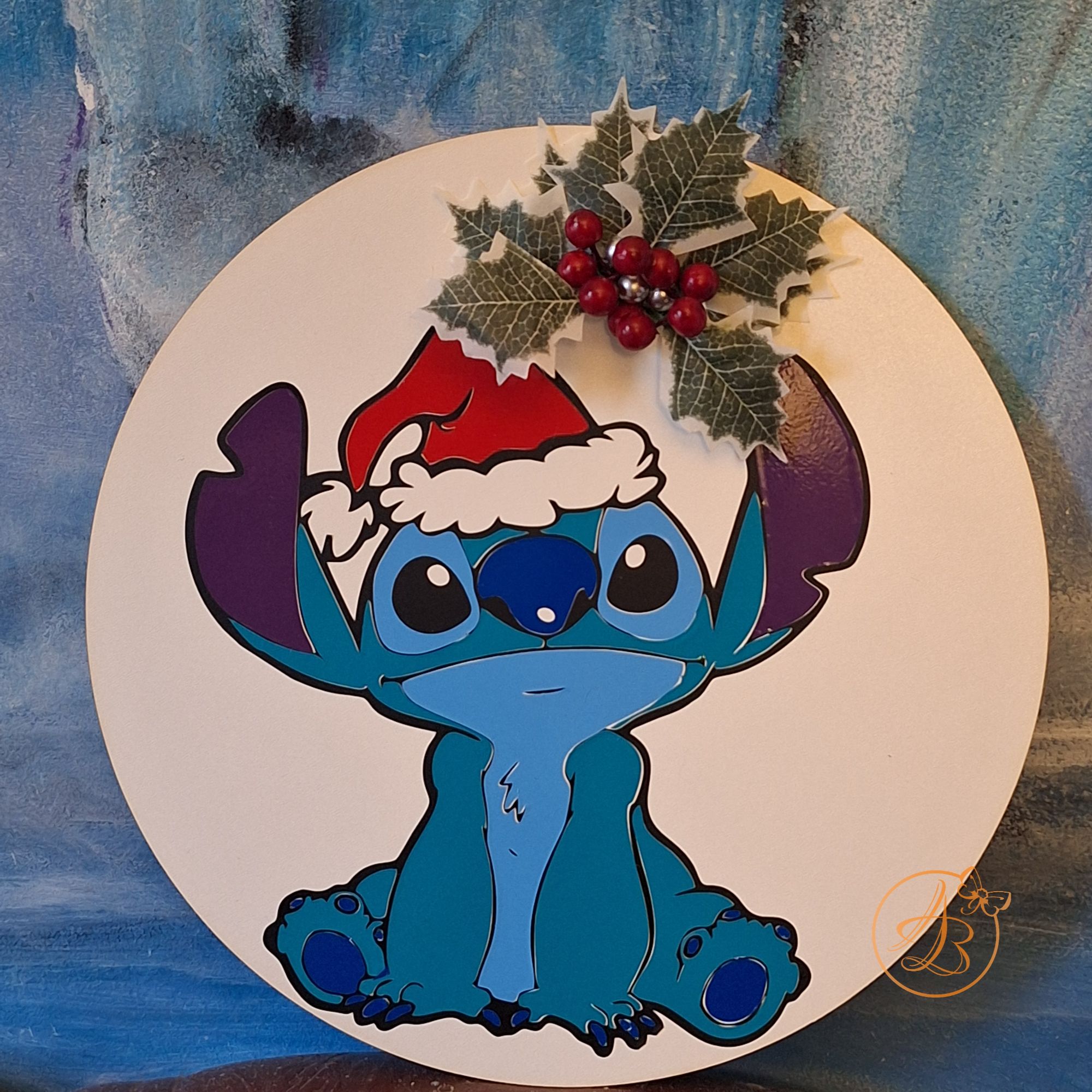 Coronita eleganta pentru Craciun, cu Stitch