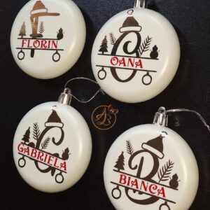 Glob plastic alb cu initiala si nume