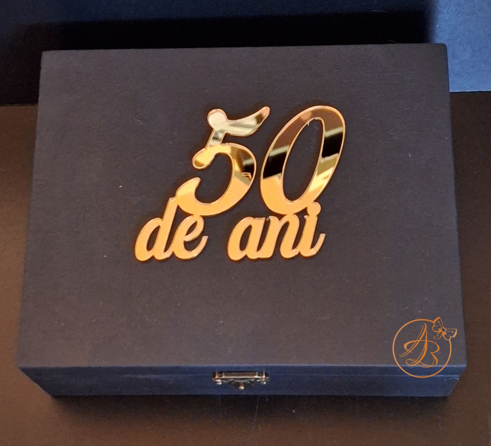 Cutie mica personalizata, cu text din oglinda si placa plexiglass - imagine 15