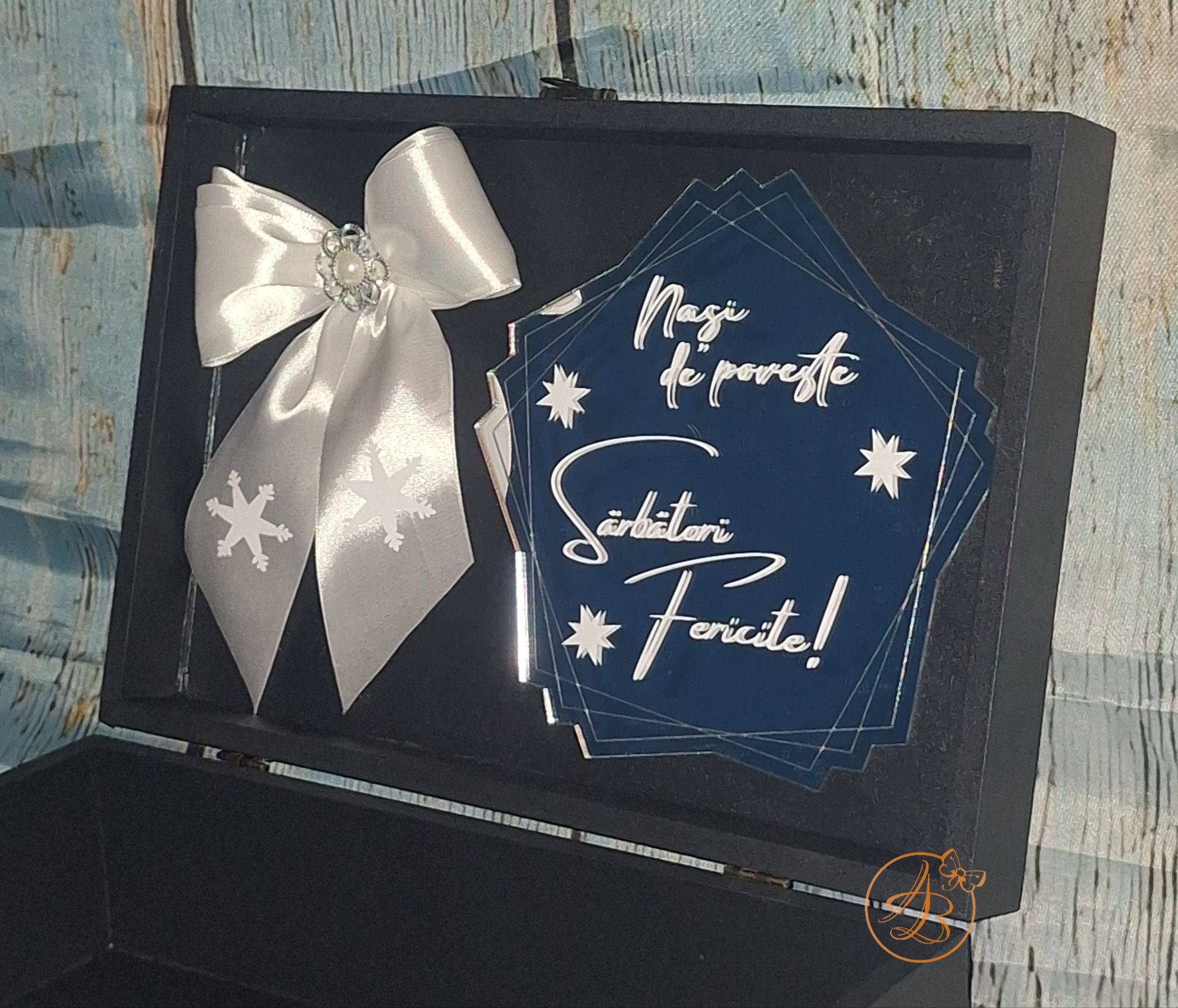 Cutie eleganta cu doua bauturi si doua pahare, pentru nasi - imagine 7