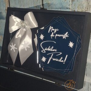 Cutie eleganta cu oglinda, cadou de Craciun pentru nasi