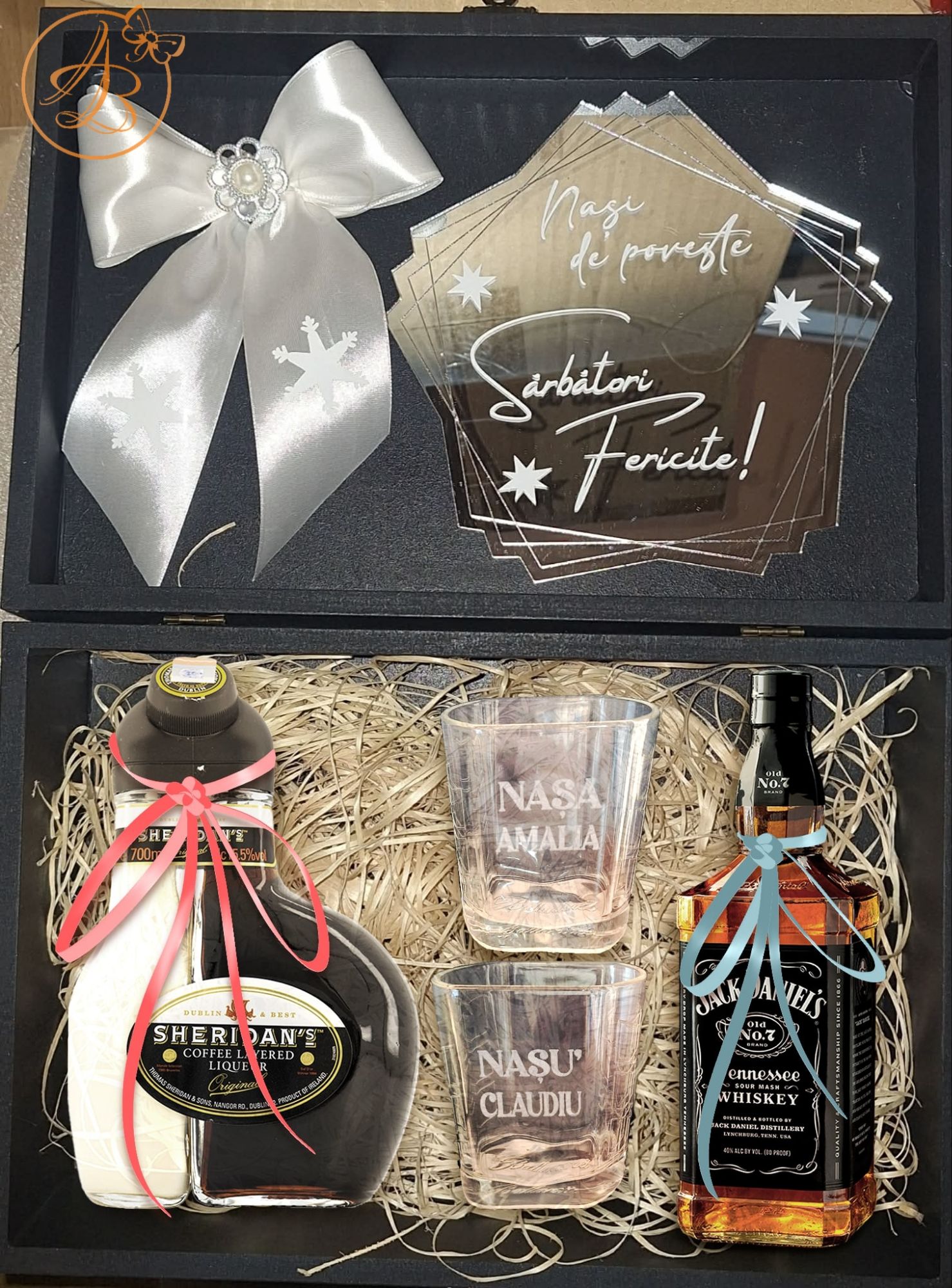 Cutie eleganta cu doua bauturi si doua pahare, pentru nasi - imagine 14