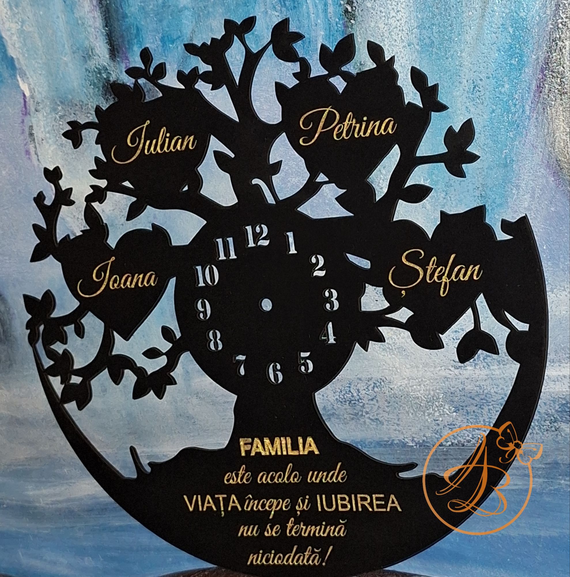 Ceas negru cu frunze gravate, cadou pentru nasi