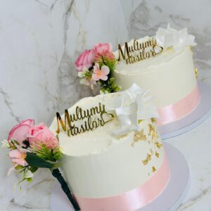 Topper Multumim nasilor din oglinda