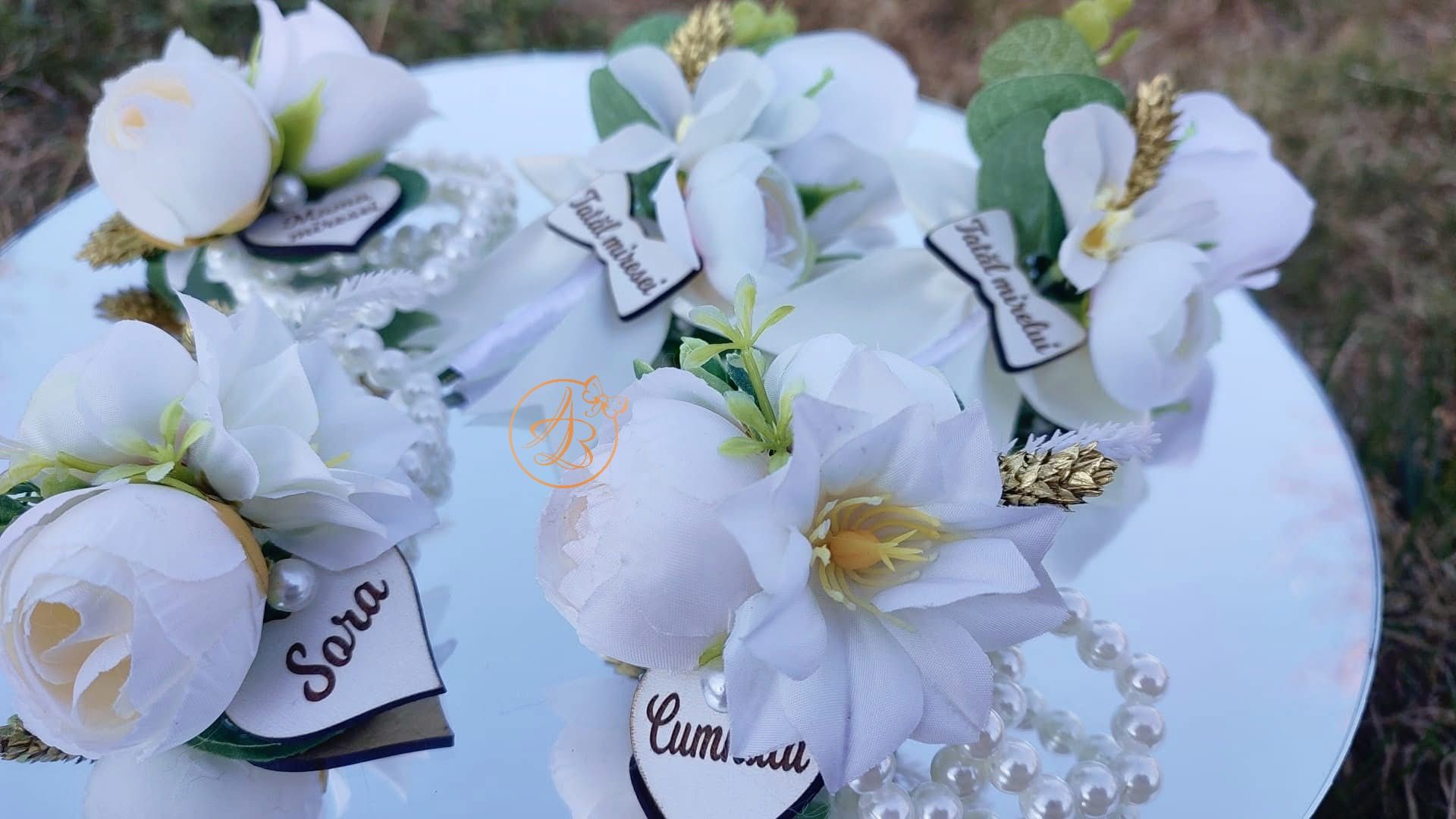 Bratari si cocarde pe alb si verde - imagine 11