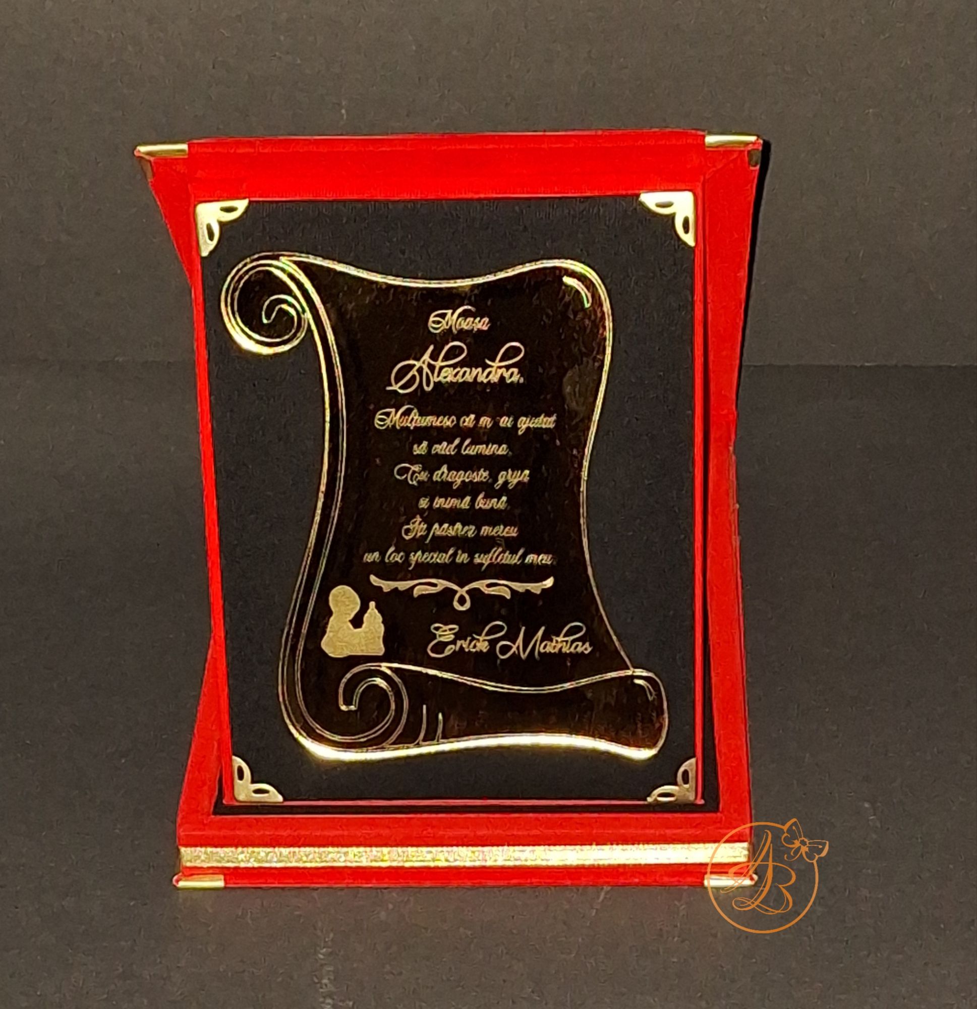 Trofeu elegant din oglinda in cutie de catifea rosie - imagine 2