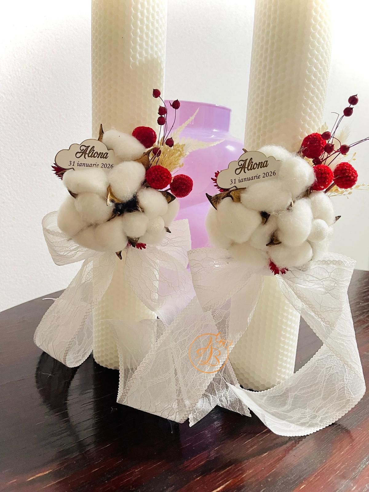 Lumanare pentru botez fetita, cu flori uscate si placuta personalizata - imagine 7