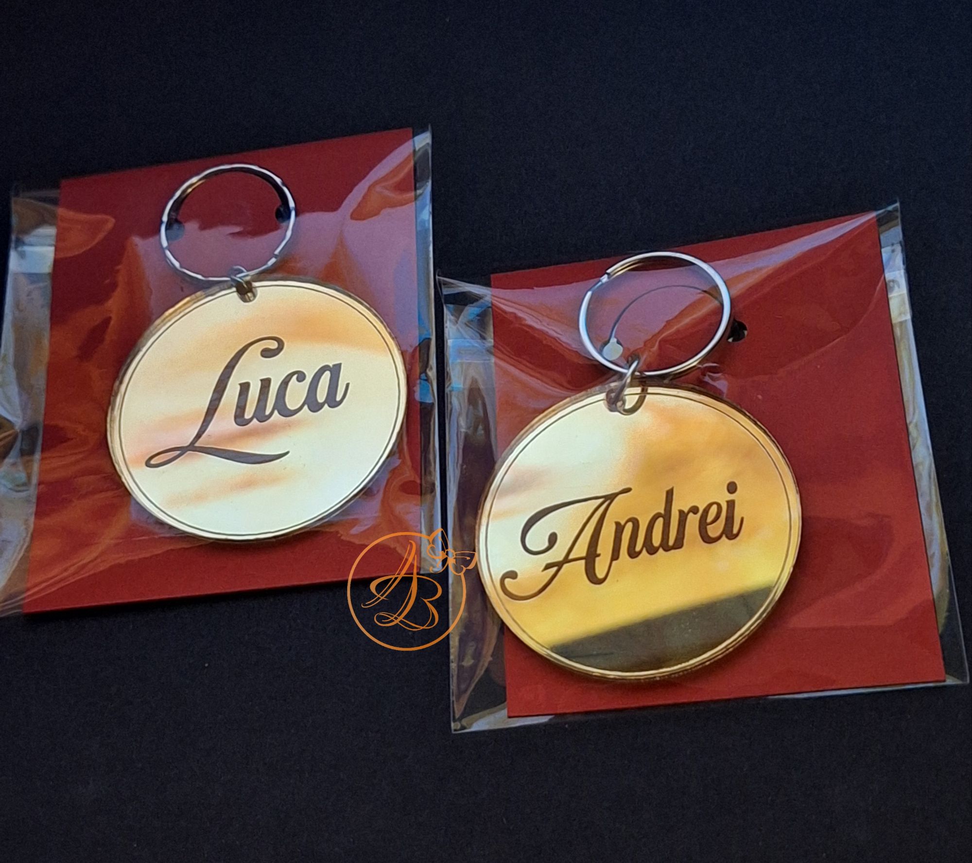 Breloc oglinda cu figurine, meserii, animale, nume