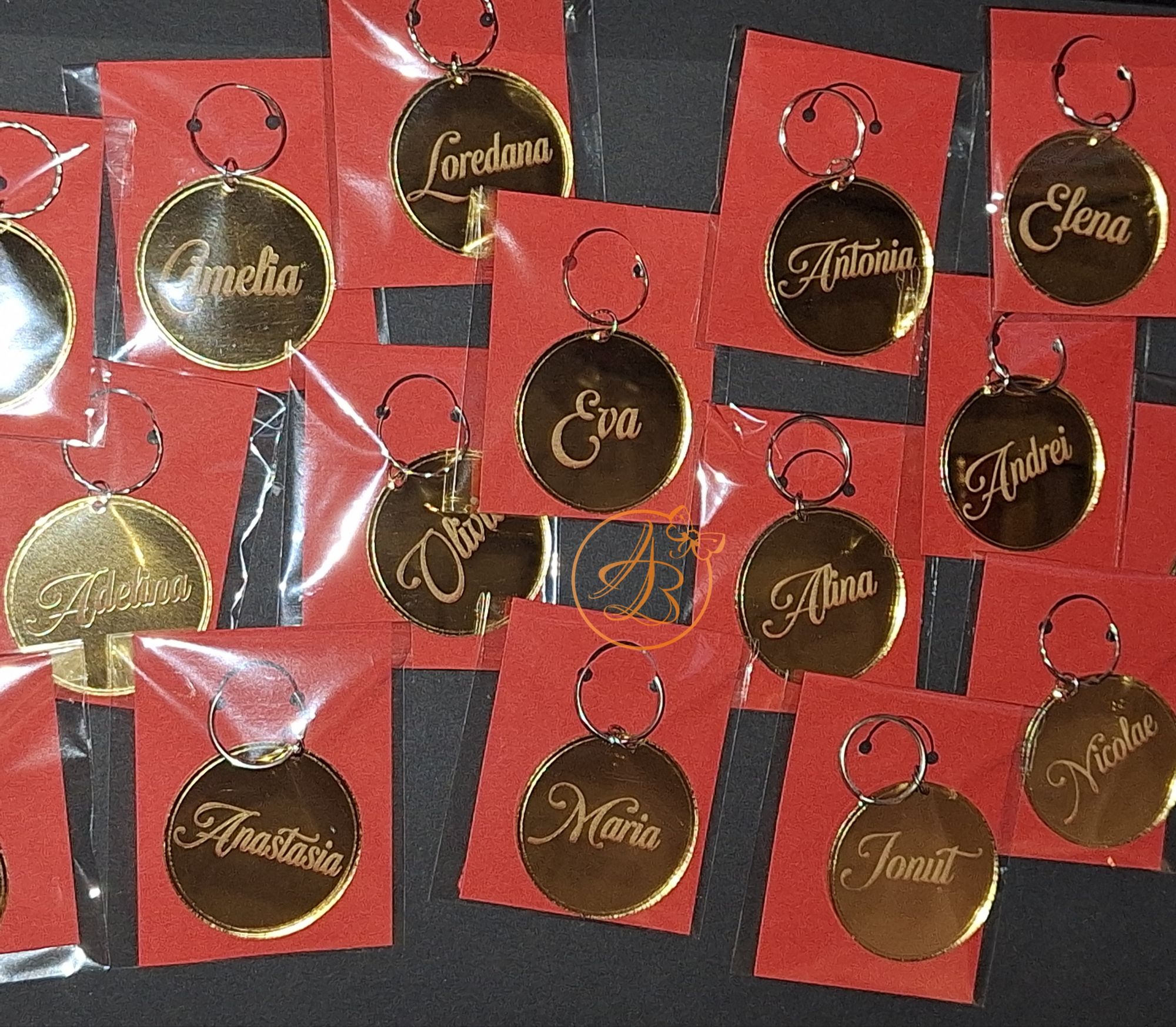 Breloc oglinda cu figurine, meserii, animale, nume - imagine 20