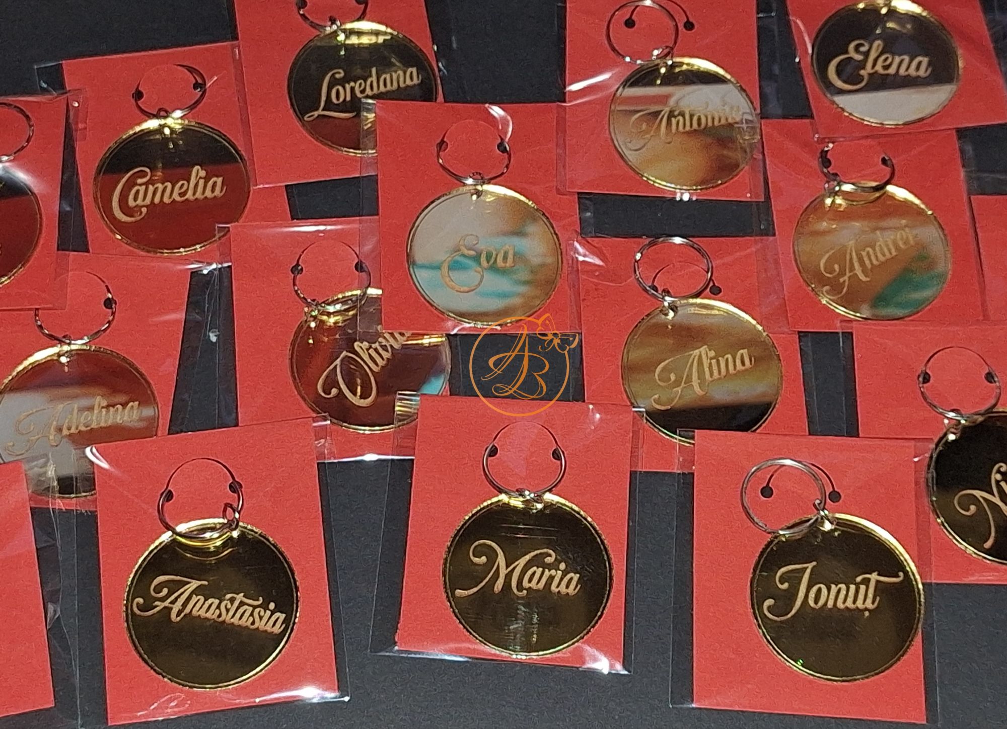 Breloc oglinda cu figurine, meserii, animale, nume - imagine 19