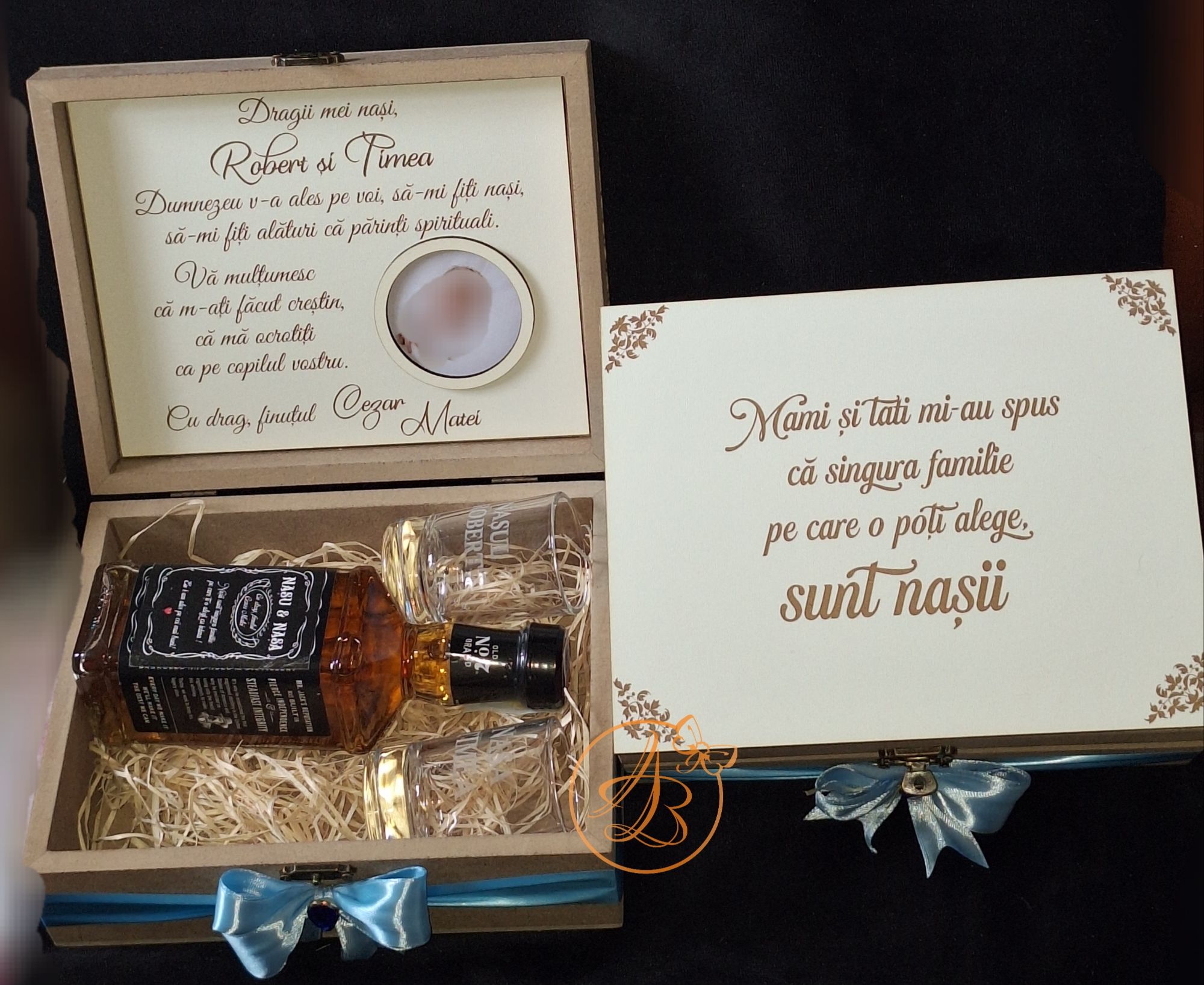 Cadou personalizat pentru nasii de botez, cutie natur cu poza bebe