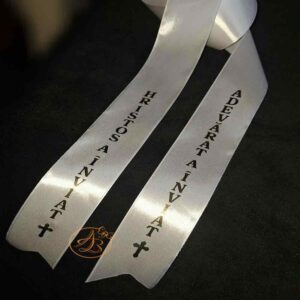 Panglica Paste 1,5m HRISTOS A INVIAT/ADEVARAT A INVIAT, cu majuscule si cruciulita