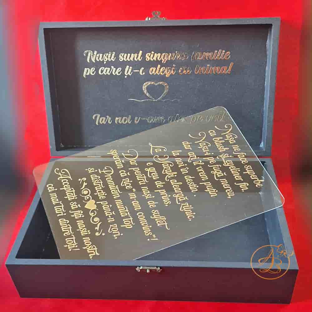 Cutie mare personalizata pentru nasi, cu text si placa plexiglass personalizat - imagine 15