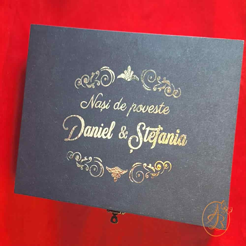 Cutie mare personalizata pentru nasi, cu text si placa plexiglass personalizat - imagine 13